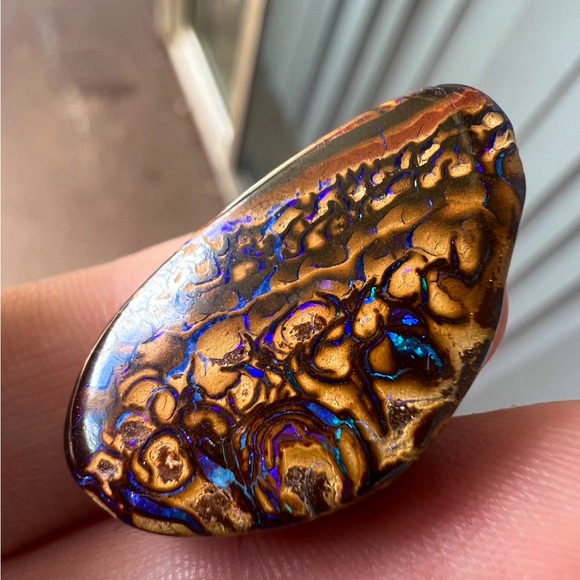 Estate Jewelry - Huge 34.00ctw genuine boulder Opal loose!!! Extremely nice colors with gem jar